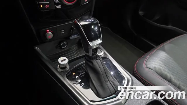 KG_Mobility_Ssangyong TIBOLI 2018 thumb 9