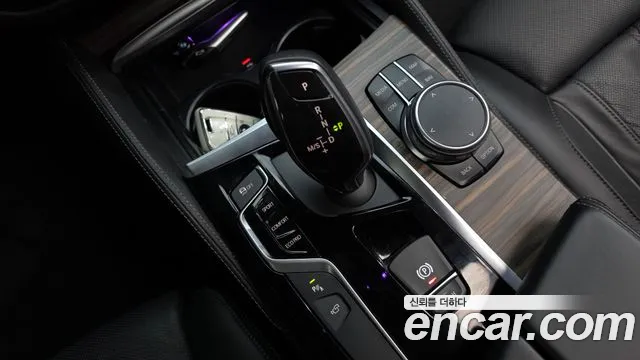 BMW 5 серии 2018 thumb 9