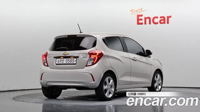 Chevrolet Spark 2016 thumb 2