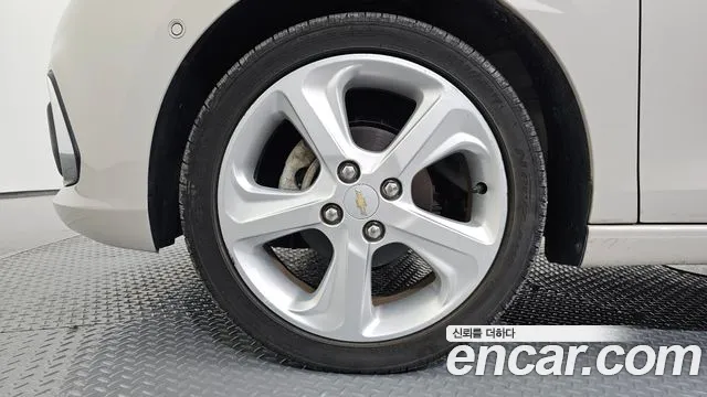 Chevrolet Spark 2016 thumb 5