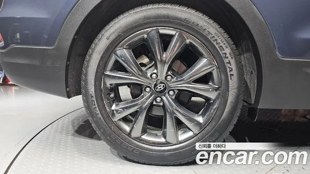 Hyundai Santa Fe 2016 thumb 5