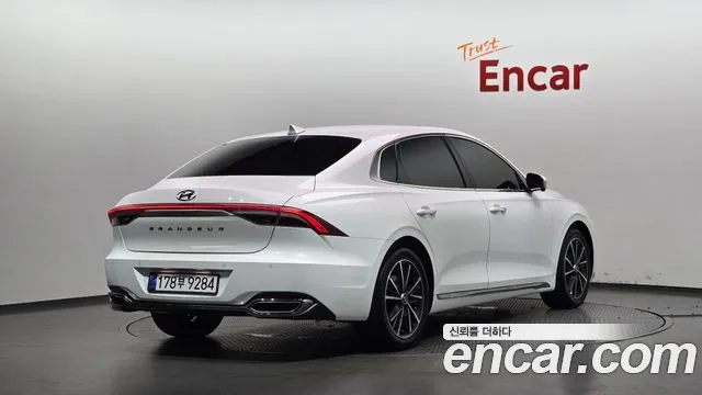 Hyundai Grandeur 2022 thumb 2