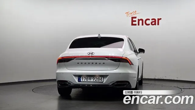 Hyundai Grandeur 2022 thumb 4