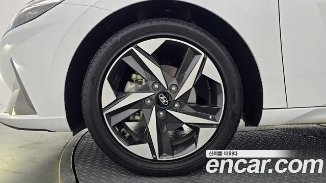 Hyundai Avante 2022 thumb 5