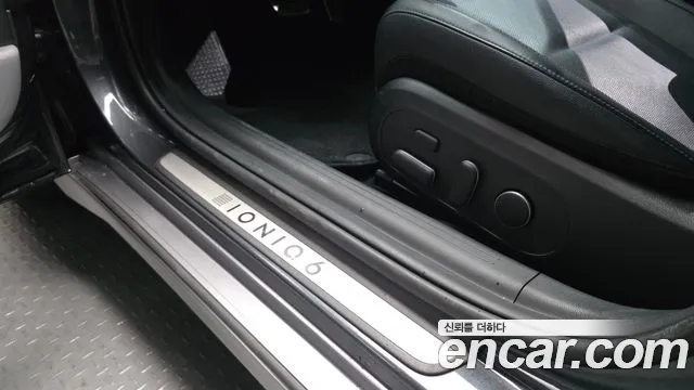 Hyundai IONIQ 6 2023 thumb 6