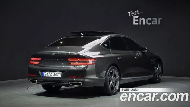 Genesis G80 2022 thumb 2