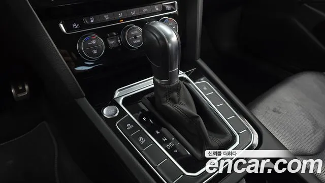 Volkswagen Arteon 2019 thumb 9