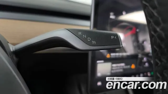Tesla Model Y 2021 thumb 9