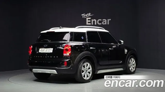 Mini Countryman 2017 thumb 2