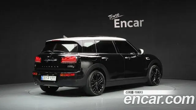 Mini Clubman 2019 thumb 2