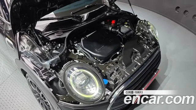 Mini Clubman 2019 thumb 6