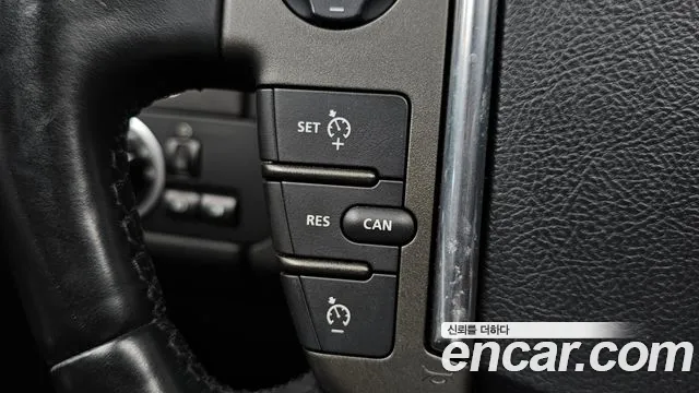 Land Rover Discovery 2010 thumb 12