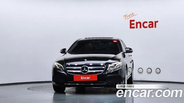 Mercedes-Benz E-Класс 2018 thumb 9