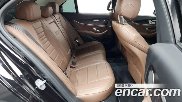 Mercedes-Benz E-Класс 2018 thumb 6