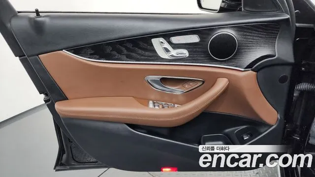 Mercedes-Benz E-Класс 2018 thumb 7