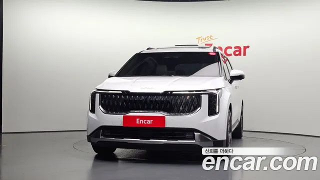 Kia Carnival 2024 thumb 4