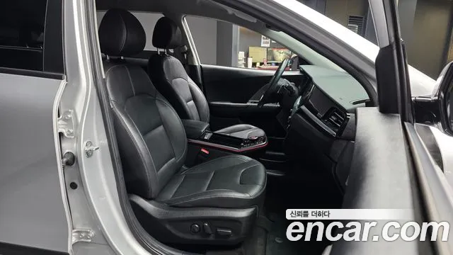 Kia Niro 2022 thumb 5