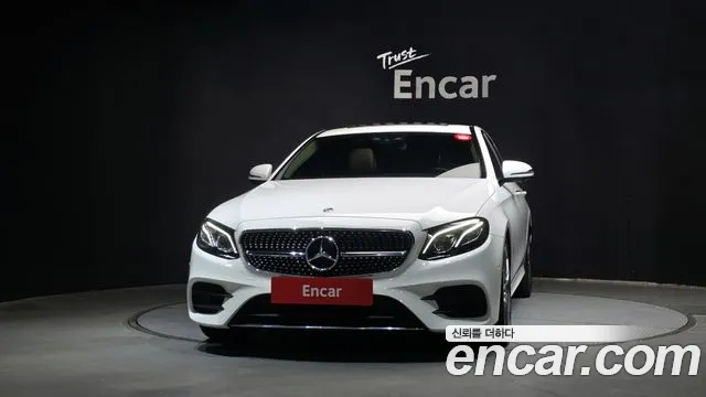 Mercedes-Benz E-Класс 2018 thumb 11