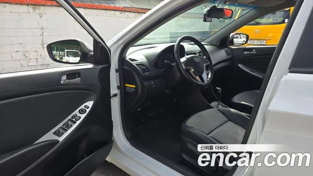 Hyundai Accent 2019 thumb 2