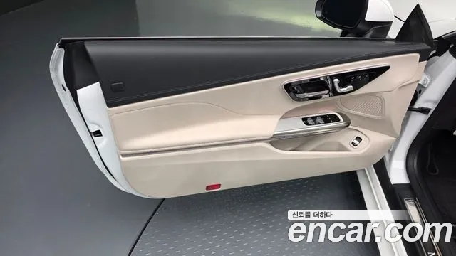 Mercedes-Benz CLE-Class 2025 thumb 3