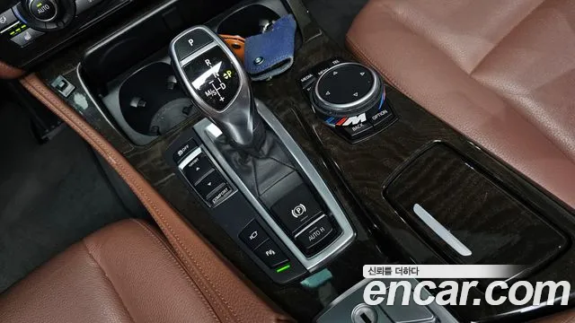 BMW 5 серии 2016 thumb 8