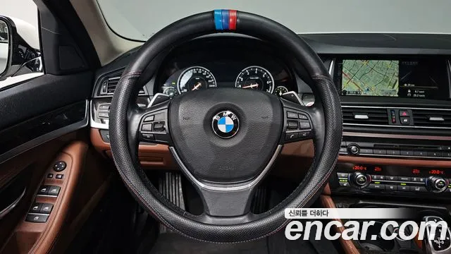 BMW 5 серии 2016 thumb 12