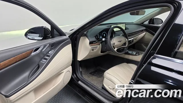 Genesis G80 2021 thumb 10
