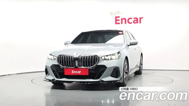 BMW 5 серии 2025 thumb 8