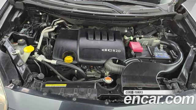 Renault QM5 2015 thumb 7