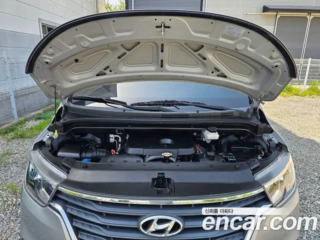 Hyundai Starex 2020 thumb 11