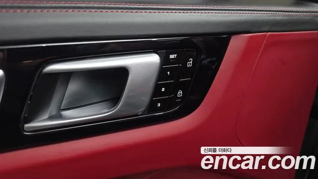 Porsche Cayenne 2020 thumb 5