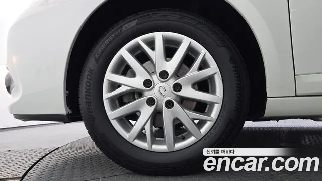 Renault Fluence 2013 thumb 4