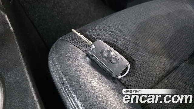 KG_Mobility_Ssangyong KORANDO 2013 thumb 6