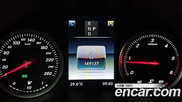 Mercedes-Benz GLC 2018 thumb 8