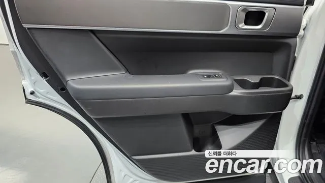Hyundai Santa Fe 2024 thumb 6