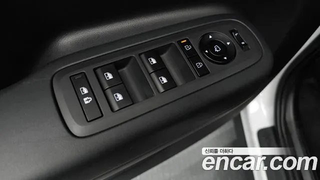Hyundai Santa Fe 2024 thumb 10