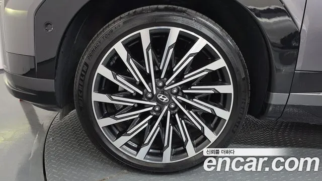 Hyundai Santa Fe 2024 thumb 5