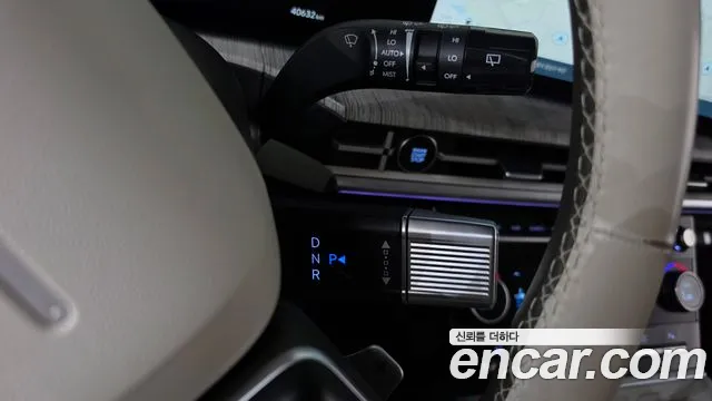 Hyundai Santa Fe 2024 thumb 9