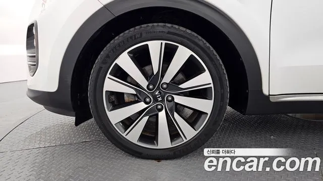 Kia Sportage 2017 thumb 9