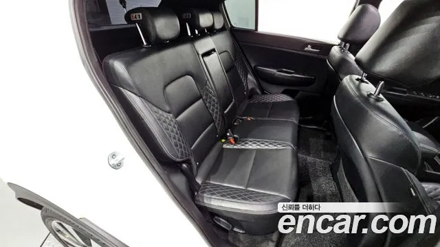 Kia Sportage 2017 thumb 8