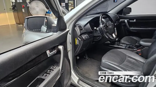 Kia Sorento 2013 thumb 12