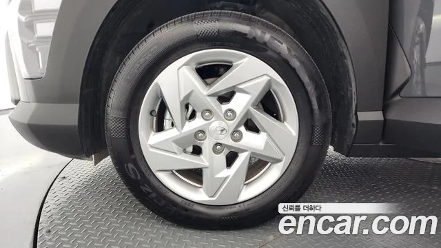 Hyundai Kona 2025 thumb 5