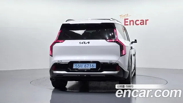 Kia EV9 2023 thumb 8