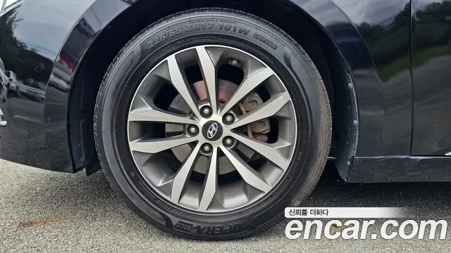 Hyundai Grandeur 2011 thumb 2
