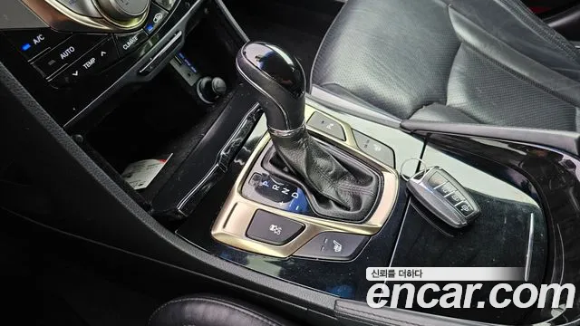 Hyundai Grandeur 2011 thumb 11