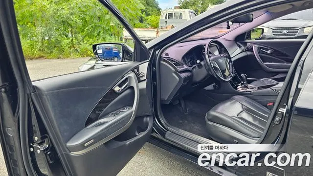 Hyundai Grandeur 2011 thumb 8