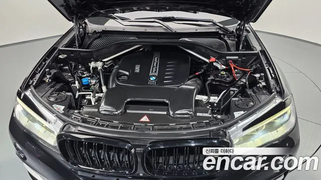 BMW X6 2015 thumb 9