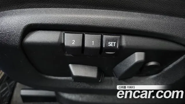 BMW X6 2015 thumb 12