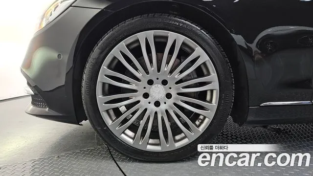 Mercedes-Benz S-Класс 2018 thumb 5
