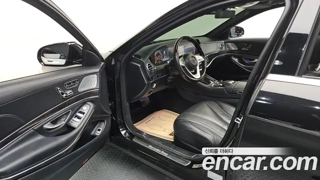 Mercedes-Benz S-Класс 2018 thumb 10